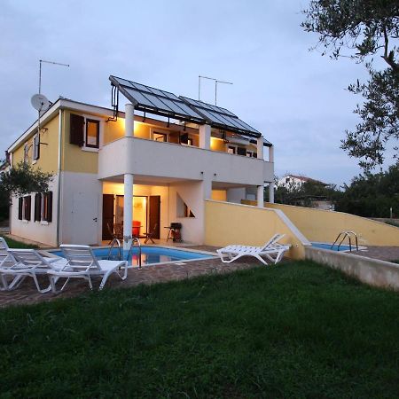 Holiday Home Rosie 2 Novigrad Istria Exterior foto